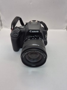 Б/в Фотоапарат Canon eos 250d kit 01-201116371