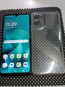 Б/в Мобільний телефон Motorola moto g06 4g 4/256gb 01-201166449