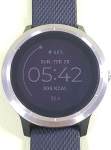 Б/в Годинник Garmin vivoactive 3 01-200492808