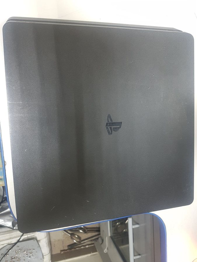 playstation 4 slim 1tb