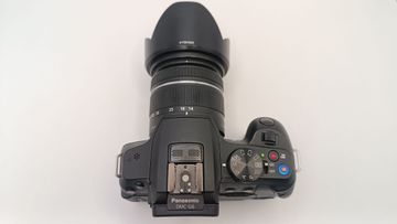 01-200602459: Panasonic lumix dmc-g6 + 14-42mm