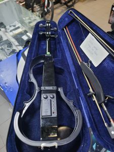 01-200609814: Gewa e-violine 4/4