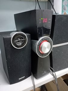 01-200628087: Edifier c2xd