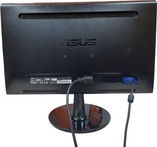 01-200604107: Asus vs197