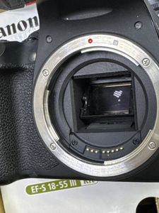 01-200779184: Canon eos 700d + ef-s 18-55mm 1:3.5-5.6 is stm