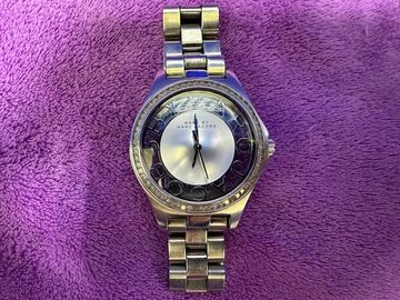 01-200783130: Marc Jacobs mbm3337