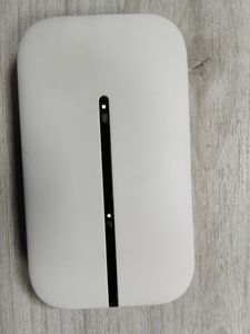 Б/в Бездротовий маршрутизатор Anteniti e5576 01-200800305