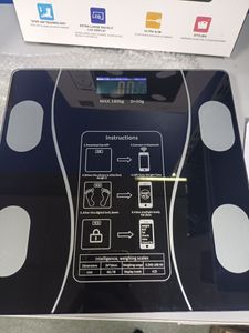Б/в Ваги електронні Без Виробника без моделі 01-200801426