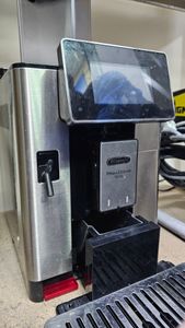 Б/у Кофеварка Delonghi primadonna soul ecam 610.74.mb 01-200803615