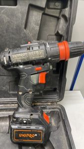 Б/у Шуруповерт Dnipro-M cd-182q 1акб зп 01-200814779