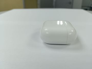 Б/у Наушники Apple airpods 4 01-200822110