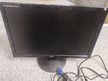 Б/в Монітор Lg w1942s 01-200835243