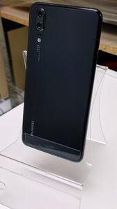 Б/в Мобільний телефон Huawei p20 eml-l29 4/128gb 01-200840932