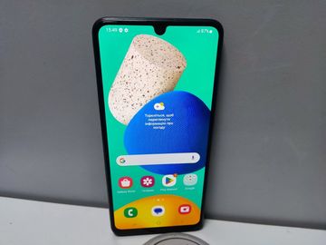 Б/в Мобільний телефон Samsung galaxy m32 6/128gb 01-200843890