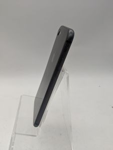 Б/в Мобільний телефон Apple iphone 8 64gb 01-200819186