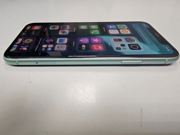 Б/в Мобільний телефон Apple iphone 11 128gb 01-200845314