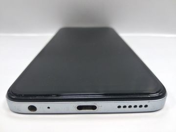 Б/в Мобільний телефон Tecno spark 10 ki5q 8/128gb 01-200848861