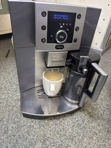 Б/в Кавомашина Delonghi esam 5500 01-200854700