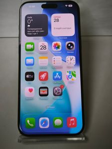 Б/в Мобільний телефон Apple iphone 16 pro max 256gb 01-200856323