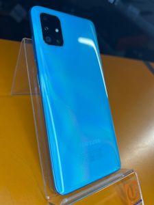 Б/в Мобільний телефон Samsung a515f galaxy a51 6/128gb 01-200858625