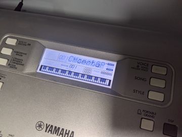 Б/в Синтезатор Yamaha ypt-370 01-200861881