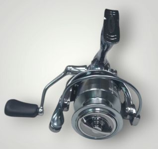 Б/у Катушка рыболовная Select chrome 4000 / 6+1bb 01-200846942