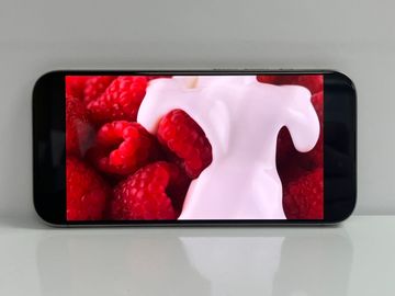 Б/в Мобільний телефон Apple iphone 15 pro 128gb 01-200867008