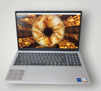 Б/в Ноутбук Dell 15/core i7-1355u ddr5/16gb ddr5/hdd *відсутній/ssd 1000 gb/*інтегрована 01-200842271