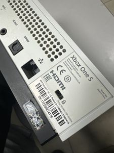 Б/в Ігрова приставка Microsoft xbox one s 500gb 01-200881573