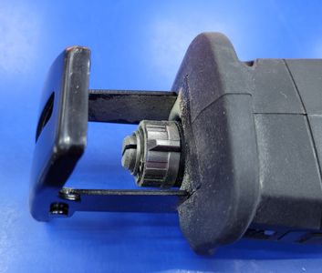 Б/у Сабельная пила Dnipro-M drs-201bc compact 1акб 4ah зп 01-200873197