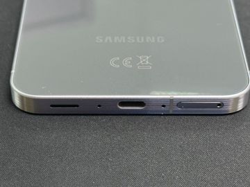 Б/в Мобільний телефон Samsung galaxy a56 5g 8/256gb 01-200881891