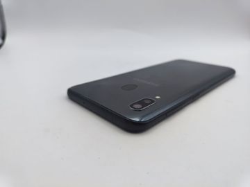 Б/в Мобільний телефон Samsung galaxy a20 a205fn 3/32gb 01-200883644