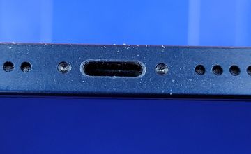 Б/у Мобільний телефон Apple iphone 14 128gb 01-200835523