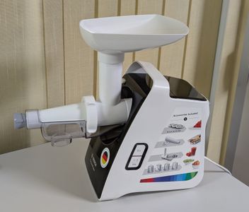 Б/в М`ясорубка Bosch mfw3x17b 01-200895754