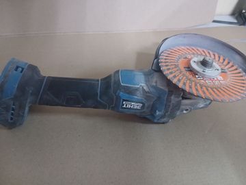 Б/у Угловая шлифмашина Зенит зкш-125/1200 рс 01-200909067