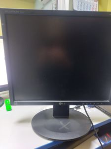 Б/в Монітор Lg flatron l1910s 01-200912633