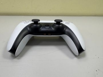 Б/в Ігрова приставка Sony playstation 5 slim 1tb 01-200911698