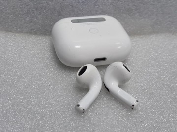 Б/в Навушники Apple airpods 3rd generation 01-200927284