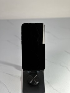 Б/в Мобільний телефон Apple iphone 16e 128gb 01-200929712