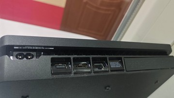 Б/у Игровая приставка Sony playstation 4 slim 1tb 01-200932240