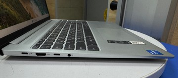 Б/у Ноутбук Lenovo 16/core i5-13420h ddr5/16gb ddr5/hdd *відсутній/ssd 512 gb/*інтегрована 01-200932301
