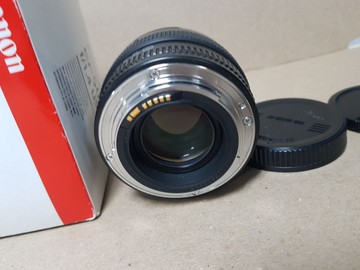 Б/в Фотооб`єктив Canon ef 50mm f/1,4 usm 01-200938611