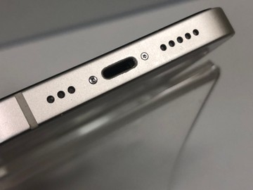 Б/в Мобільний телефон Apple iphone 14 256gb 01-200973720