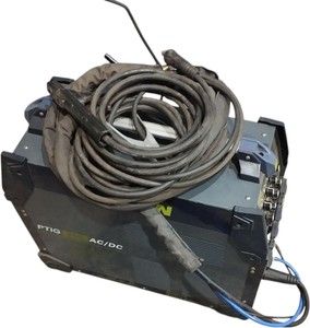 Б/в Зварювальний інвертор Titan ptig 260 ac/dc 01-201008637