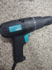 Б/в Шурупокрут Revolt es-720 01-201035906