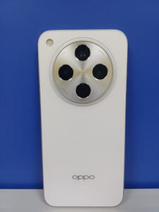 Б/в Мобільний телефон Oppo oppo find x8 12/512gb 01-201042432