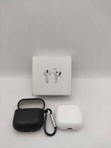 Б/у Навушники Apple airpods 4 01-201056157