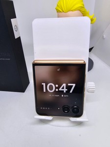 Б/в Мобільний телефон Motorola razr 60 ultra 16/512gb 01-201057652