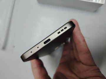 Б/в Мобільний телефон Oppo a5 pro 5g 8/256gb 01-201072375