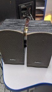Б/в Акустика Edifier r133 01-201122660